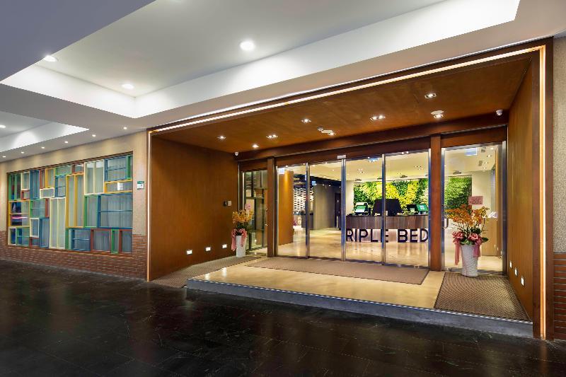 Green World Triple Beds Taipei Esterno foto